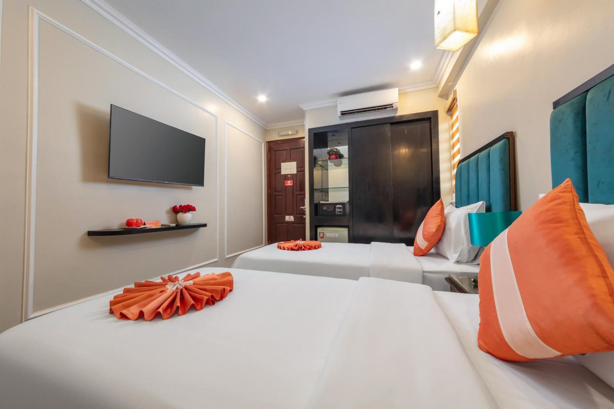 Omina Hanoi Hotel & Travel 外观 照片